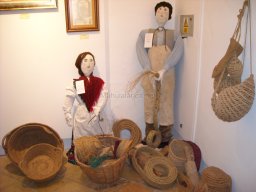 Exposición de indumentaria y costumbres 2009